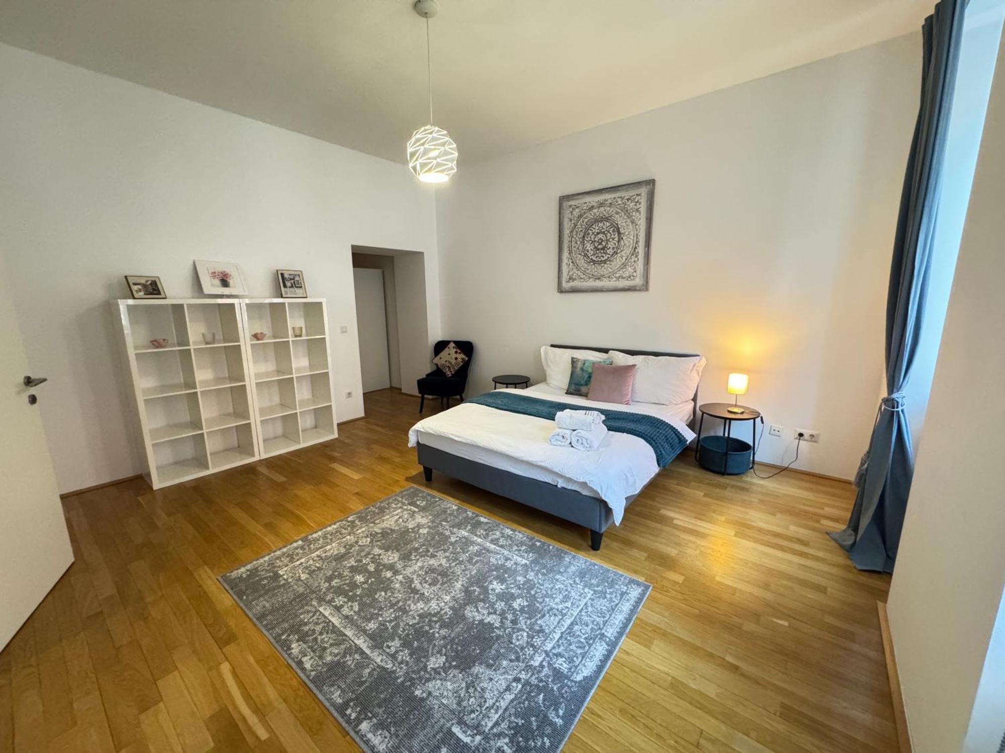 Charming Flat & Balcony Near Central Station L Bg5 Vienna Exterior photo