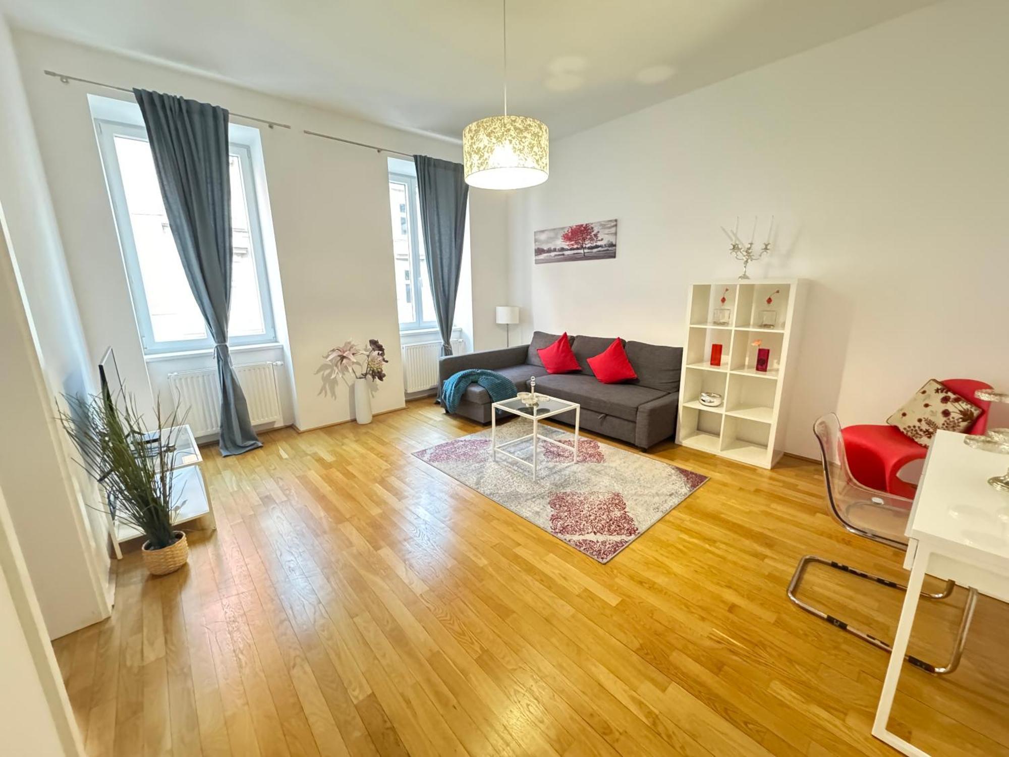 Charming Flat & Balcony Near Central Station L Bg5 Vienna Exterior photo